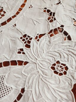 Skvost - nádherná bielučká rischelieu štóla 40x100 - 4