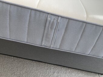 Pružinový matrac 140 x 200 cm - 4