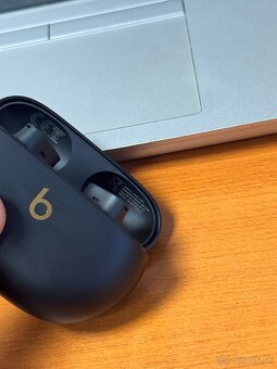 Beats Studio Buds + plus - rok záruka - 4