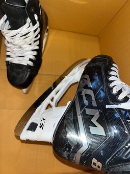 Korčule CCM Jetspeed Ft 6 Pro - 4