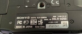 Sony DSLR-200 - 4