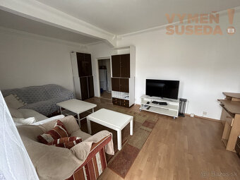 VYMEŇ SUSEDA - Priestranný 1,5-izbový byt s balkónom pri Štr - 4