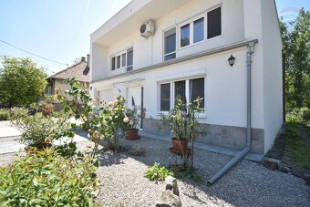 Na predaj 5 izbový dvojpodlažný rodinný dom, pozemok 700 m2 - 4
