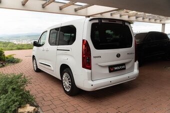 Toyota Proace City Verso Shuttle Long 1.5D 102k MT/6 - 4