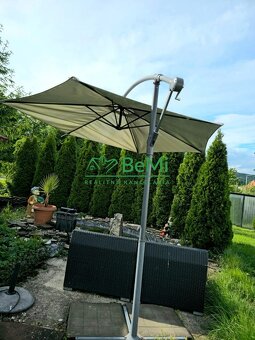 ZNÍŽENÁ CENA - Na predaj priestranný rodinný dom v obci Nitr - 4