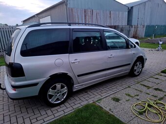 Volkswagen Sharan 1.9 TDI 85 KW ...7-miestny, bez korozie - 4