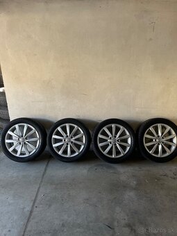 Volkswagen Dijon r17 5x112 225/45 r17 - 4