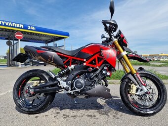 Aprilia Dorsoduro 900 - 4