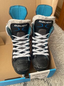 Korčule BAUER X-LP YTH - 4