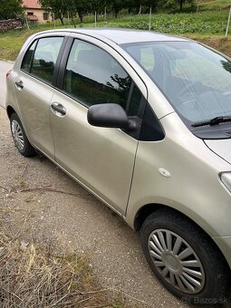Toyota yaris - 4