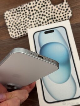 IPhone 15 128GB Blue - 4