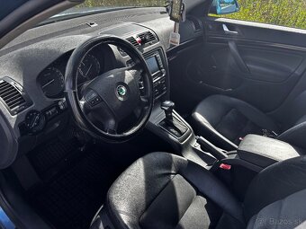 Škoda Octavia L&K 2.0 FSI DSG - 4