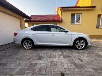 Škoda Superb 3 Facelift Sedan 2.0 TDI Matrix/Alcantara/ACC - 4