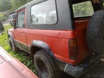 Predám dva isuzu trooper 2.3 diesel - 4