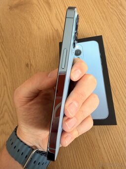 Predám iPhone 13Pro Sierra Blue 128GB - 4