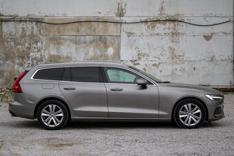 Volvo V60 D3 Momentum 110 kW A/T - 4