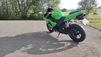 Kawasaki ZX-6R Ninja - 4