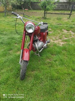 Jawa 250 - 4