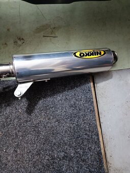 LADENY VYFUK YAMAHA XJR 1300 - 4