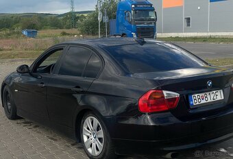 Bmw e90 318d - 4
