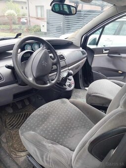 Peugeot 807 - 4