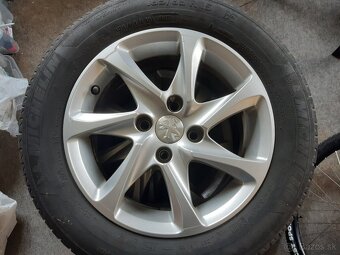 Predám Alu disky na letných gumách Michelin - 4