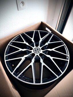 Oxigin Oxcross 18” 7,5x18 ET36 5x100 - 4