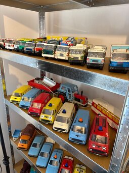 Zbieram STARÉ HRAČKY - 4