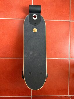 Predám  3krát použitý skejtík Stokke - 4