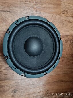 200mm SUBWOOFER JBL...100w RMS 4ohm - 4