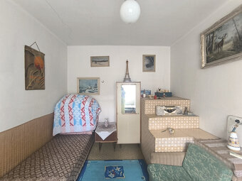 RD VYUŽITEĽNÝ AJ AKO CHALUPA, VHODNÝ NA BÝVANIE PODNIKANIE / - 4