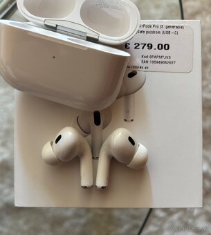 AirPods Pro 2 (MagSafe + USB-C) - 4