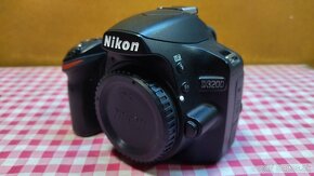 ponúkam na predaj Nikon D3200.... - 4