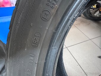 Pneu 245 45 r19 - 4