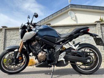 HONDA CB650R - 4
