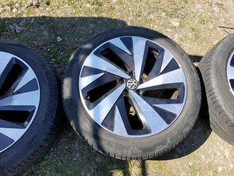 Sada alu diskov orig. VW na ID4, ID5 s pneumatikami Pirelli - 4