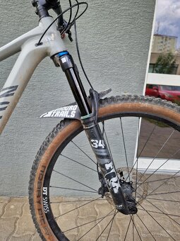 Canyon neuron 7 - 4