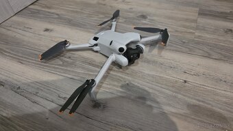 DJI Mini 4 Pro fly more combo odblokovaný do 500M - 4