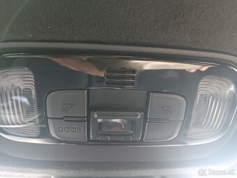 Toyota Yaris cross 1,5 hybrid - 4