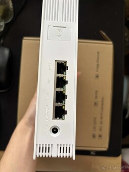 4G LTE ZTE ROUTER NA SIM KARTU - 4