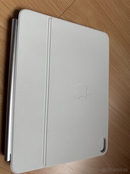 Apple magic keyboard pre iPad air - 4