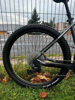 Elektronický Cube reaction hybrid Pro 2022 - 4