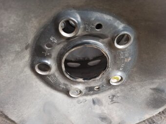 Ocelove disky 16 z Wolksvagen Golf 4 ks - 4