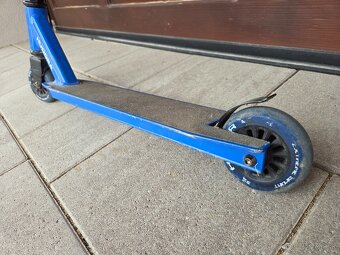 Predám freestyle kolobežky a waveboard - 4