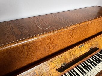 Predám starožitný klavír - 4