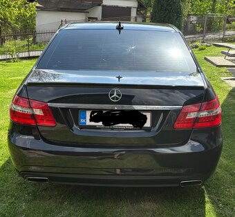Mercedes E350 - 4