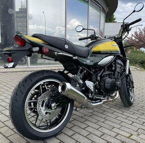 Kawasaki Z900 RS "Yellow Ball Edition" - 4