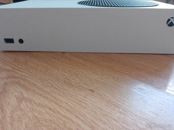 Xbox Series S - 4