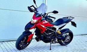 Ducati Hyperstrada 939 - 4