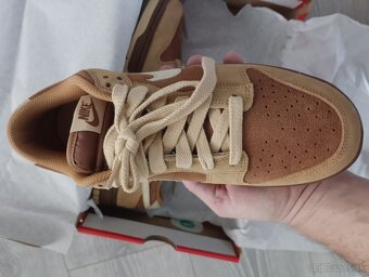 Nike dunk low SE - 4